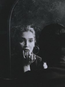 رمان تنهایی ماهتینار